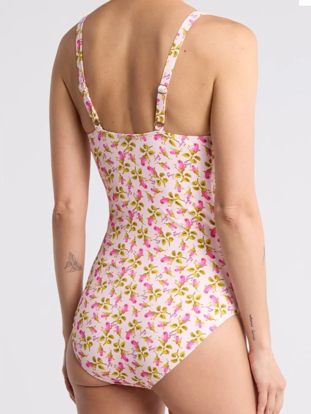 Betsey Johnson Pink Rose Buds‎ Floral Shirred One-Piece Swimsuit. Size Large.
